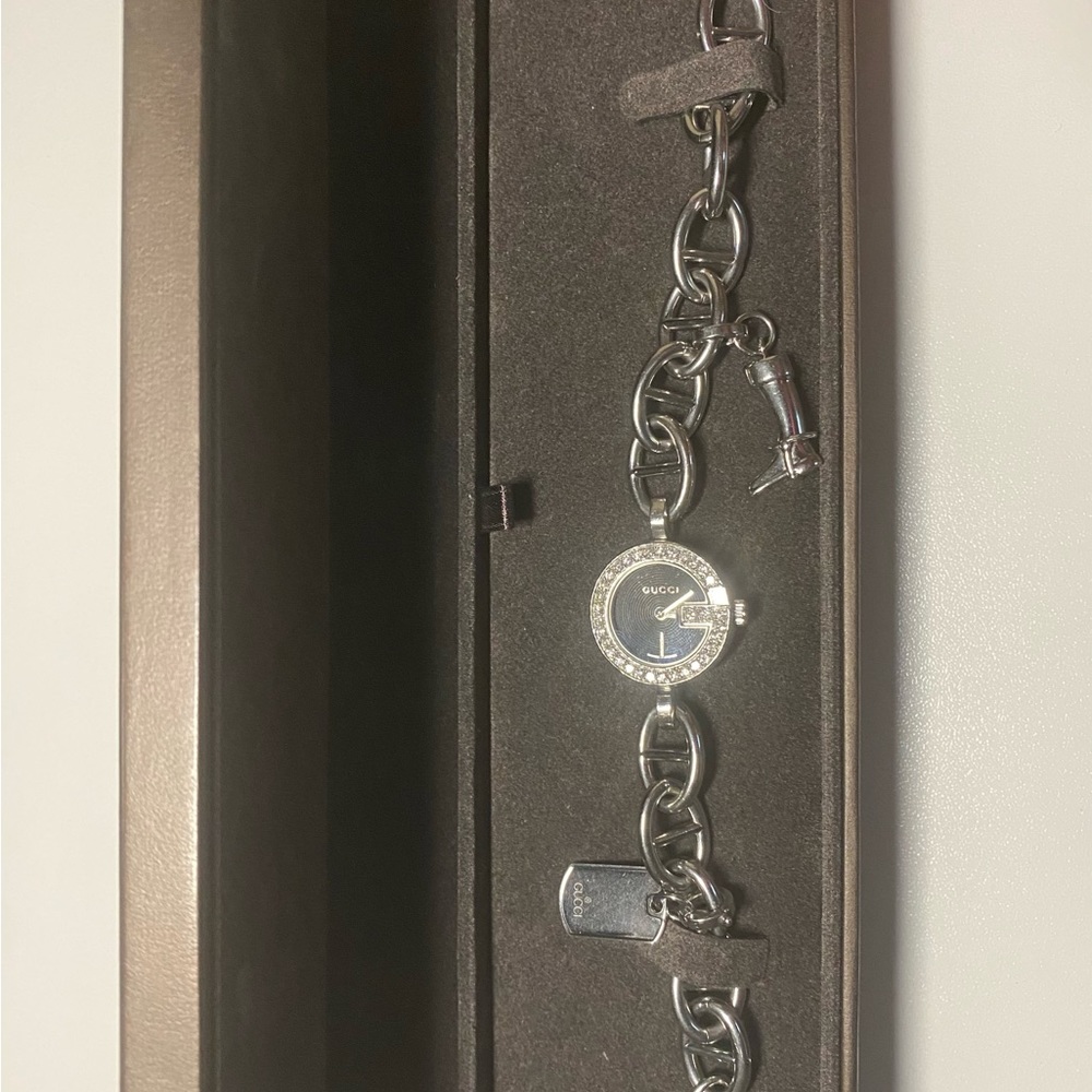 GUCCI Watch - Picture 3 of 11